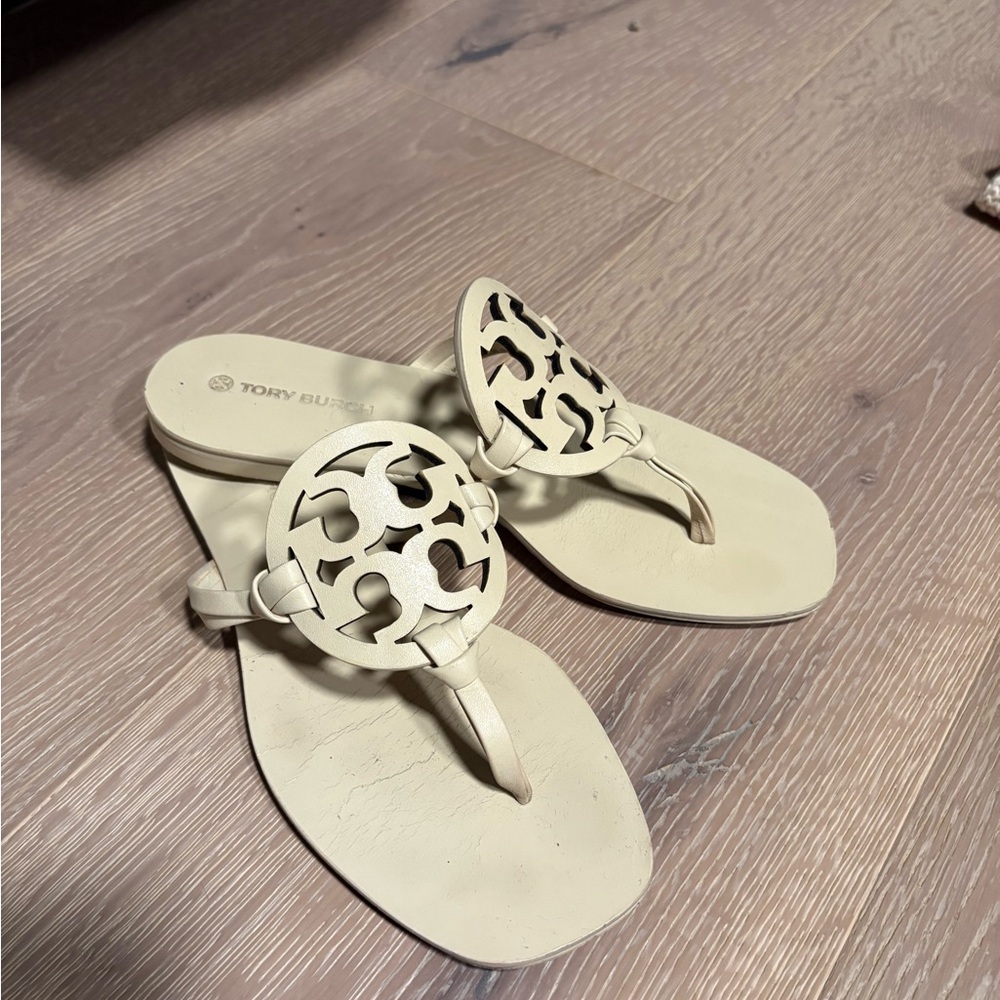 Tory Burch Beige Sandals